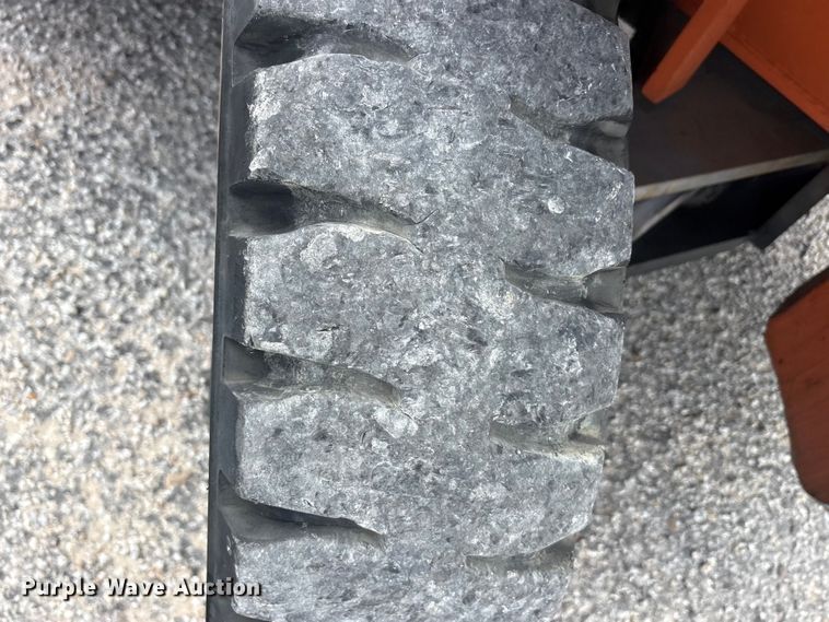 image for item YA3842 Heli FD220 forklift