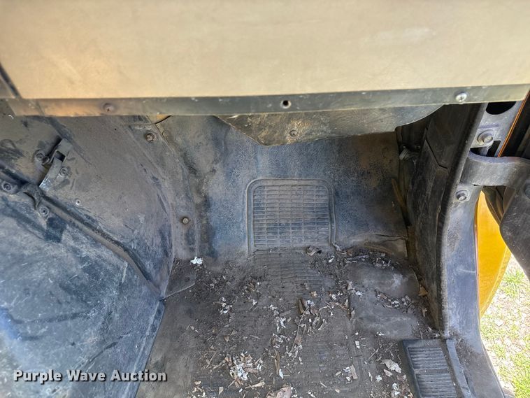 image for item DO5254 1992 International 4900 dump truck