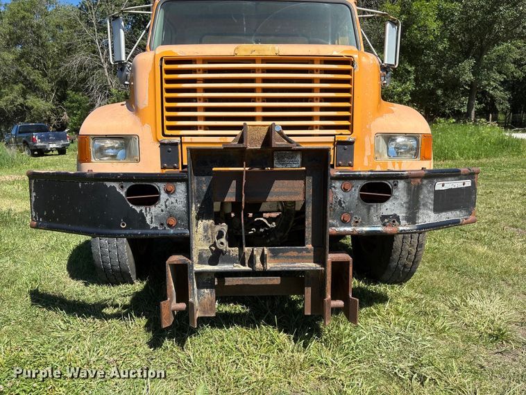 image for item DO5255 2001 International 4700 dump truck