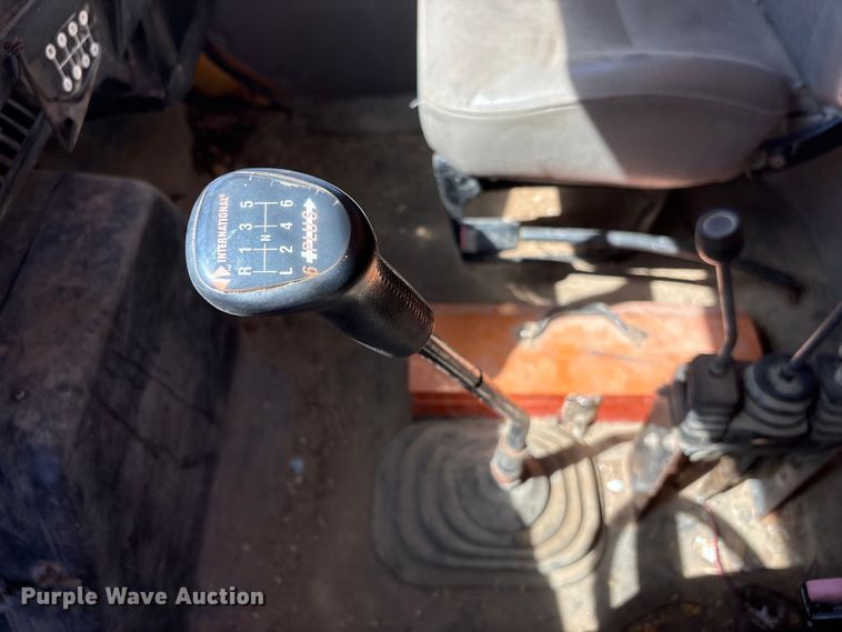 image for item DO5255 2001 International 4700 dump truck