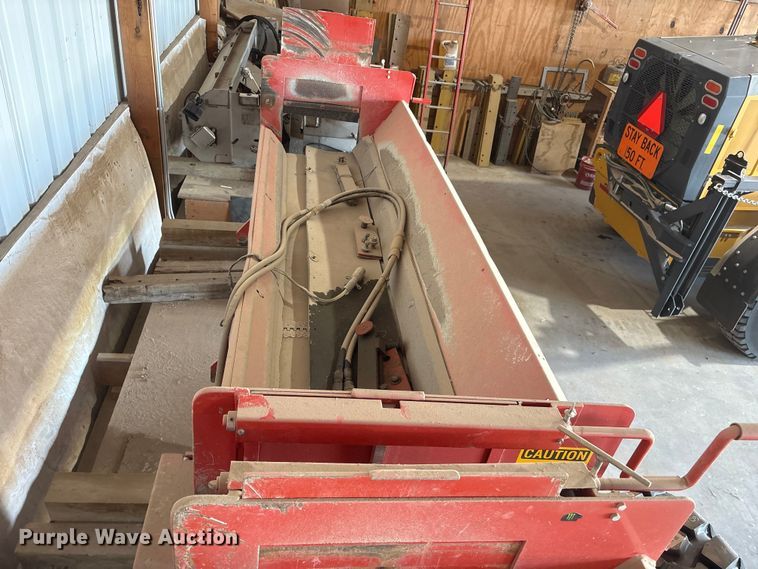image for item DO5260 HTC 1800 shoulder spreader