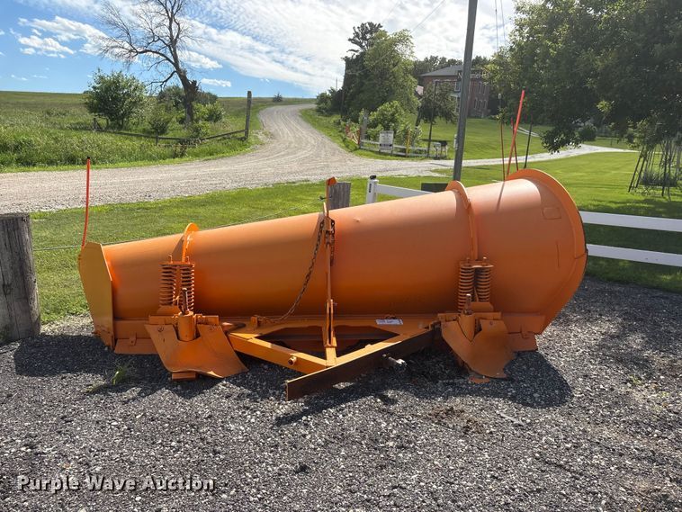 image for item DO5262 2009 TRG F plow snow plow