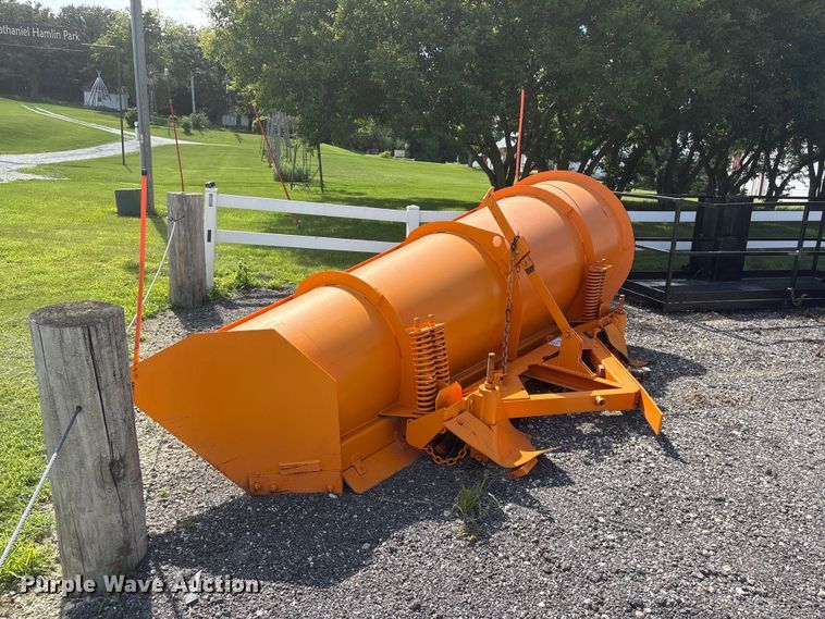 image for item DO5262 2009 TRG F plow snow plow