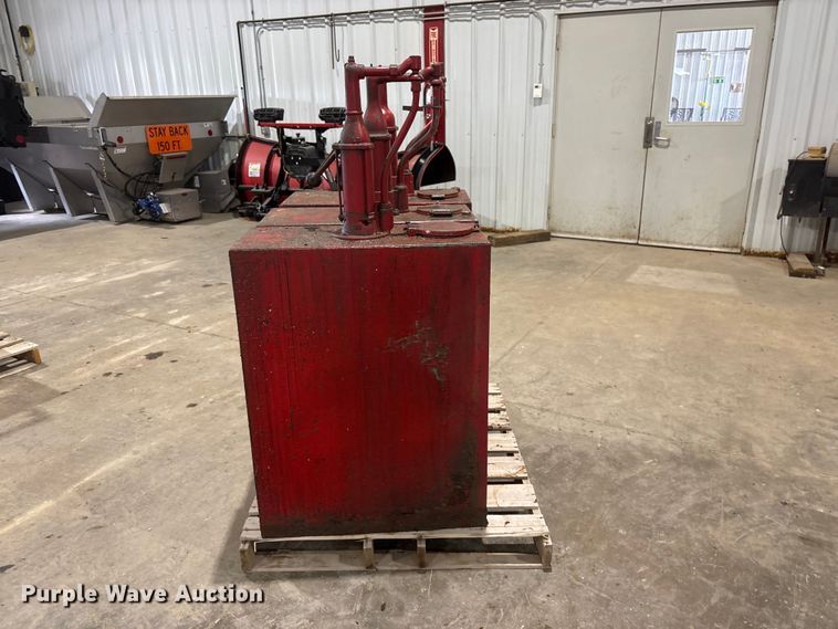 image for item DO5265 (3) oil pump tanks