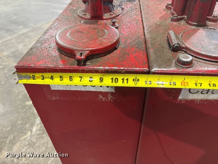 image for item DO5265 (3) oil pump tanks