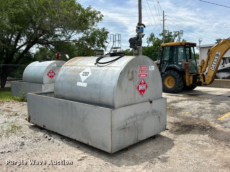 image for item DQ5475 fuel tank