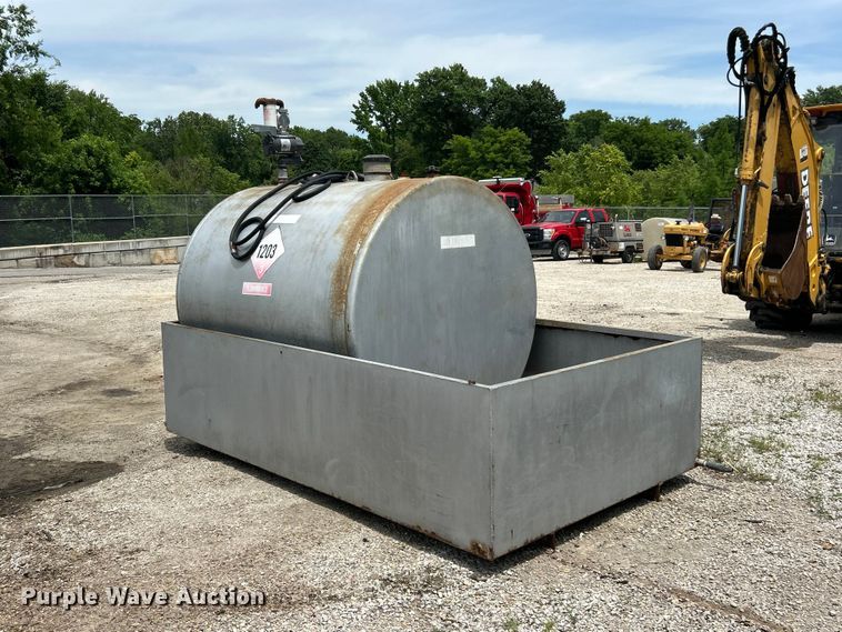 image for item DQ5475 fuel tank