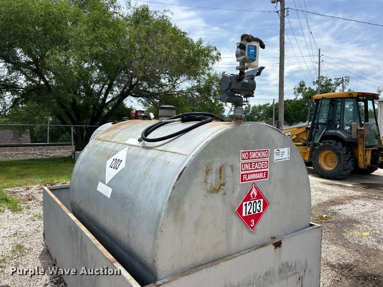 image for item DQ5475 fuel tank