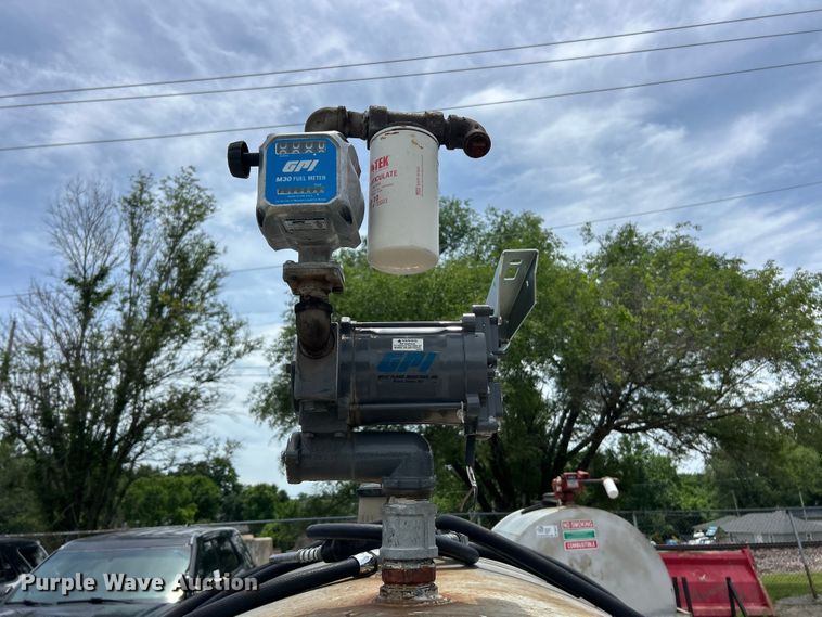 image for item DQ5475 fuel tank