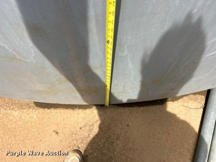 image for item DQ5475 fuel tank