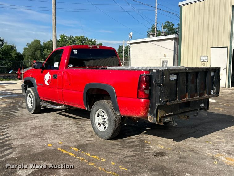 image for item DQ5477 2006 Chevrolet Silverado 2500HD pickup truck