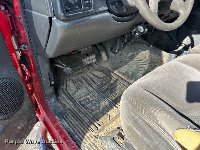 image for item DQ5477 2006 Chevrolet Silverado 2500HD pickup truck