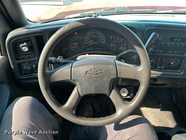 image for item DQ5477 2006 Chevrolet Silverado 2500HD pickup truck