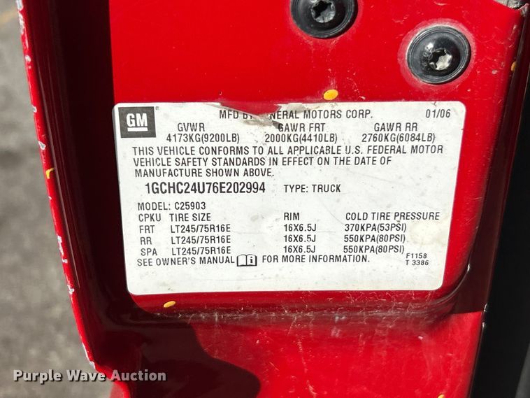 image for item DQ5477 2006 Chevrolet Silverado 2500HD pickup truck