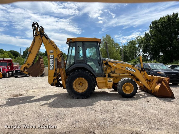 image for item DQ5478 John Deere 310SG backhoe