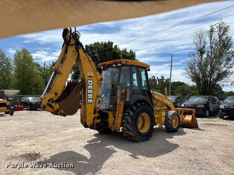 image for item DQ5478 John Deere 310SG backhoe