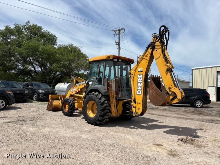 image for item DQ5478 John Deere 310SG backhoe