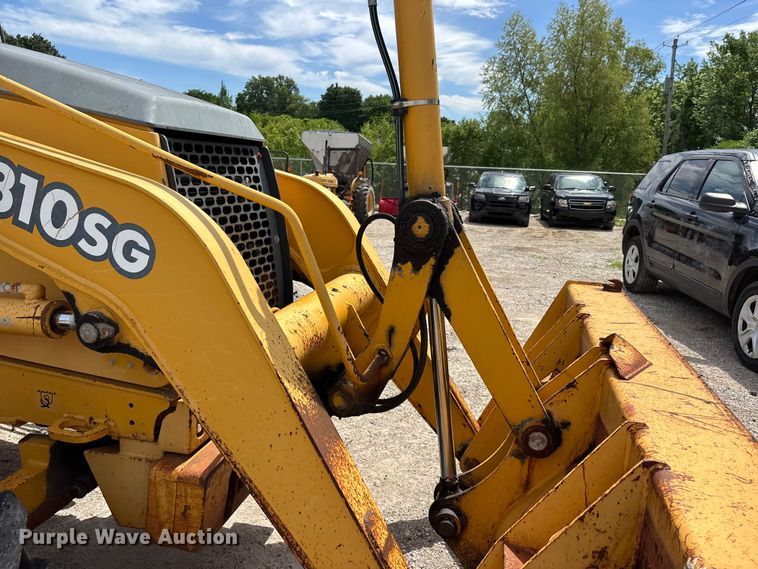 image for item DQ5478 John Deere 310SG backhoe