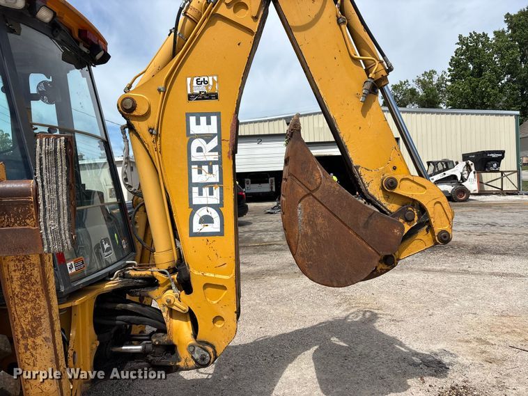 image for item DQ5478 John Deere 310SG backhoe