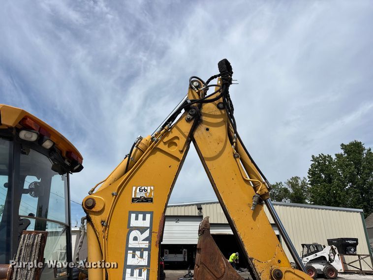 image for item DQ5478 John Deere 310SG backhoe