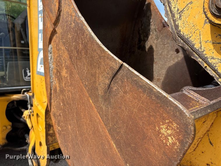 image for item DQ5478 John Deere 310SG backhoe