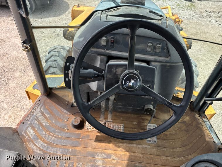 image for item DQ5478 John Deere 310SG backhoe