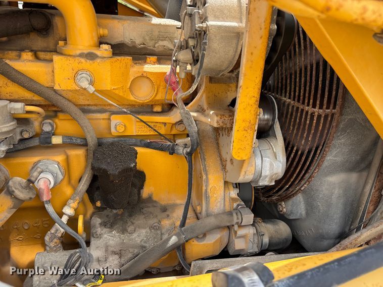image for item DQ5478 John Deere 310SG backhoe