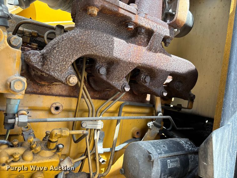 image for item DQ5478 John Deere 310SG backhoe