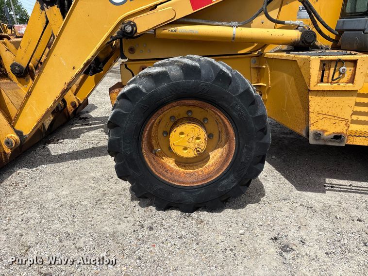 image for item DQ5478 John Deere 310SG backhoe