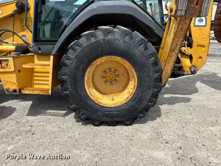 image for item DQ5478 John Deere 310SG backhoe
