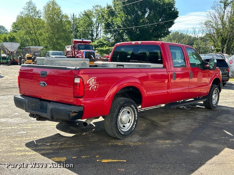 image for item DQ5479 2011 Ford F250 Super Duty Crew Cab pickup truck