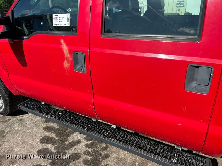 image for item DQ5479 2011 Ford F250 Super Duty Crew Cab pickup truck