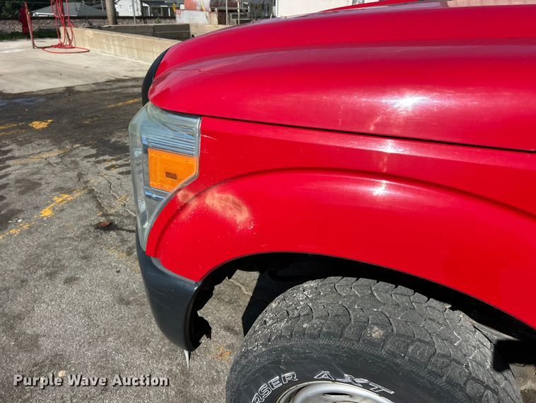 image for item DQ5479 2011 Ford F250 Super Duty Crew Cab pickup truck