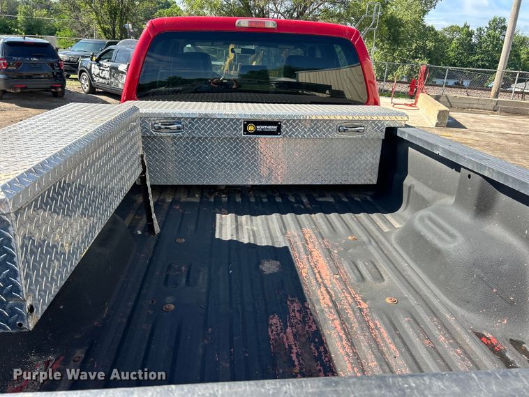 image for item DQ5479 2011 Ford F250 Super Duty Crew Cab pickup truck