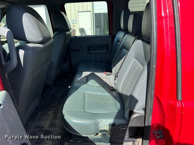 image for item DQ5479 2011 Ford F250 Super Duty Crew Cab pickup truck