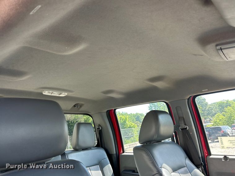 image for item DQ5479 2011 Ford F250 Super Duty Crew Cab pickup truck