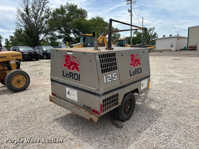 image for item DQ5480 LeROI 125 air compressor