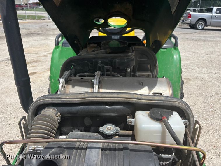 image for item DQ5482 2013 John Deere 3038E MFWD tractor