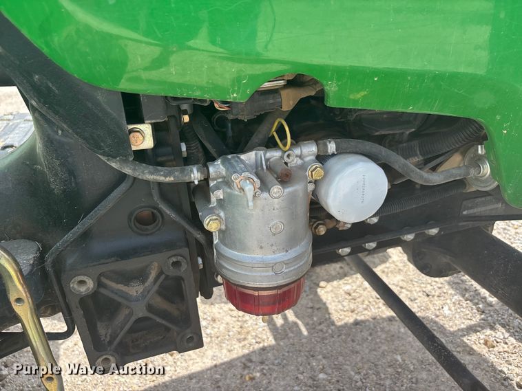 image for item DQ5482 2013 John Deere 3038E MFWD tractor