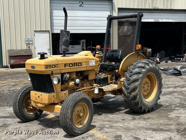 image for item DQ5483 Ford 250C tractor
