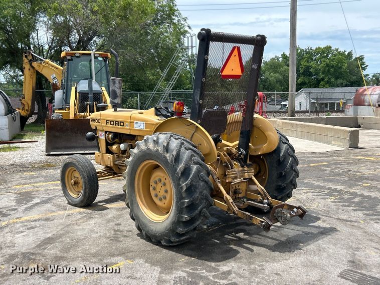 image for item DQ5483 Ford 250C tractor