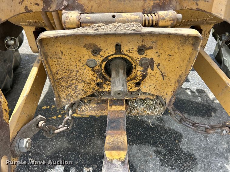 image for item DQ5483 Ford 250C tractor