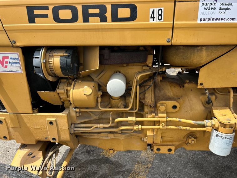 image for item DQ5483 Ford 250C tractor