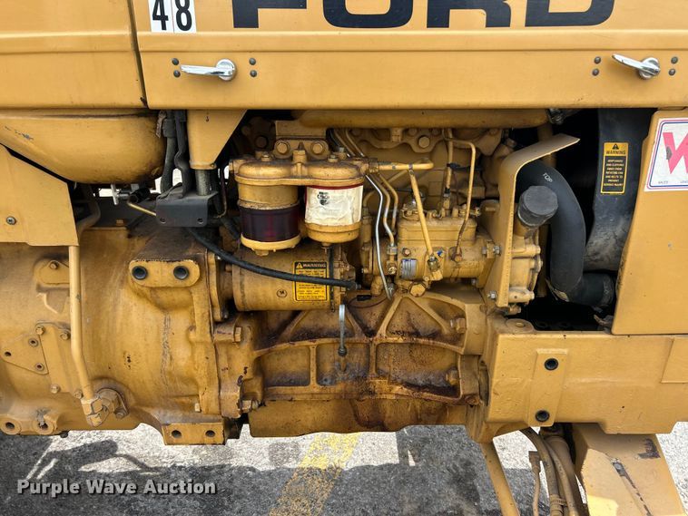 image for item DQ5483 Ford 250C tractor