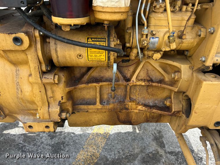 image for item DQ5483 Ford 250C tractor