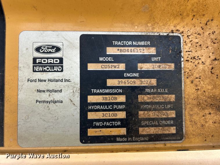 image for item DQ5483 Ford 250C tractor