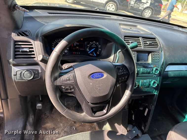 image for item DQ5484 2016 Ford Explorer Police Interceptor SUV
