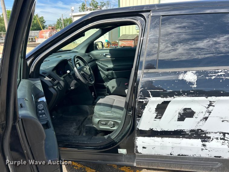 image for item DQ5486 2017 Ford Explorer Police Interceptor SUV