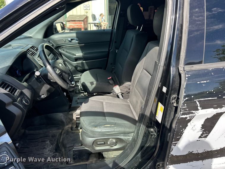 image for item DQ5486 2017 Ford Explorer Police Interceptor SUV