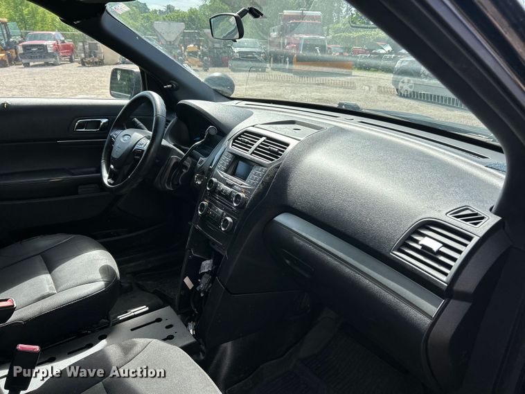 image for item DQ5486 2017 Ford Explorer Police Interceptor SUV